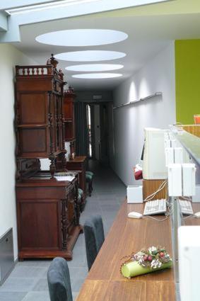 Aparthotel Malpertuus Aalst Buitenkant foto